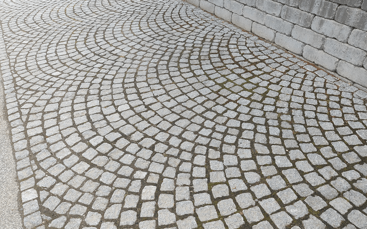 Mørkegrå chaussesten