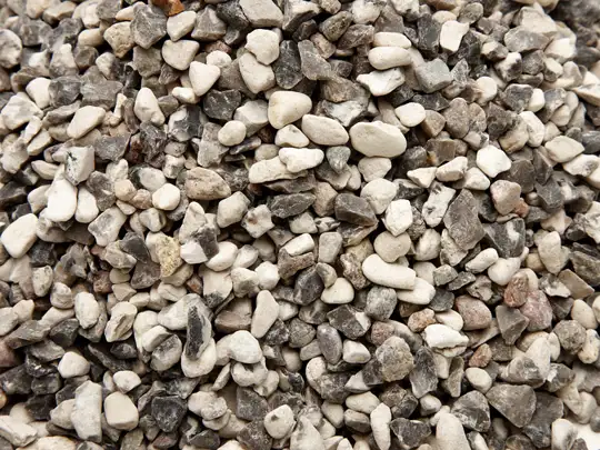 Hvide perlesten 4-8 mm.