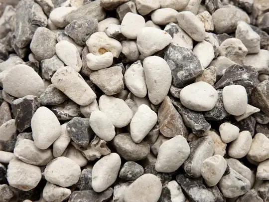 Hvide ærtesten 8-16 mm.